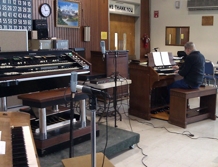 Ed Surette playing the Hammond C2